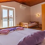 Natalija Pensión 3*