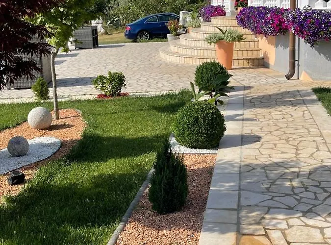 Natalija 3*