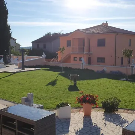 Natalija 3* メドゥリン