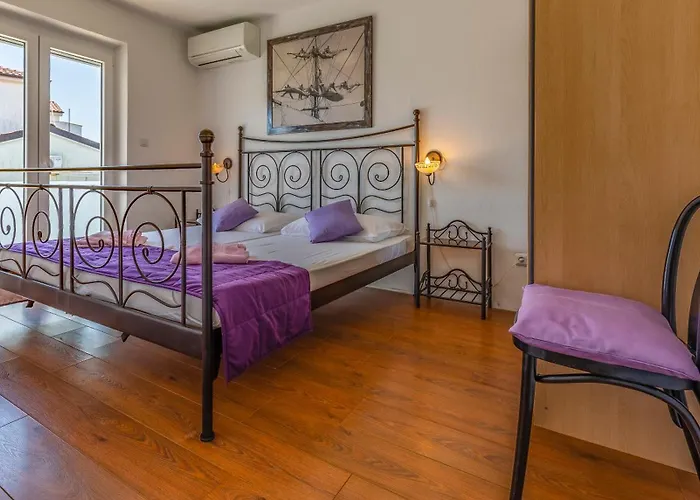 Gæstehus Natalija 3*