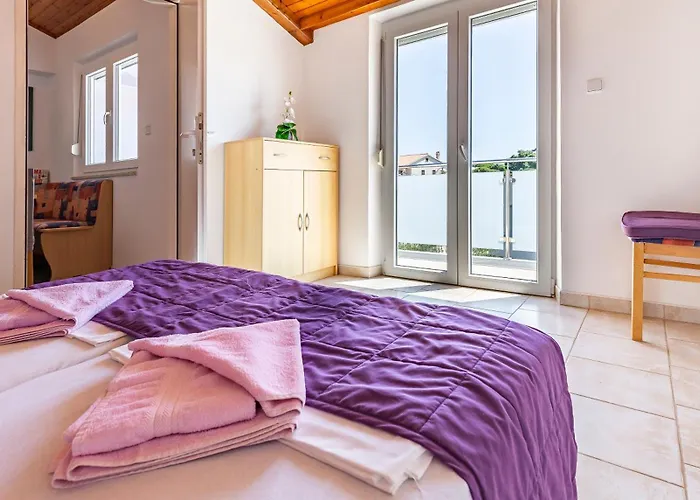 Gæstehus Natalija 3*