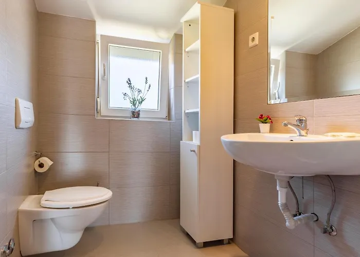 Gæstehus Natalija 3*